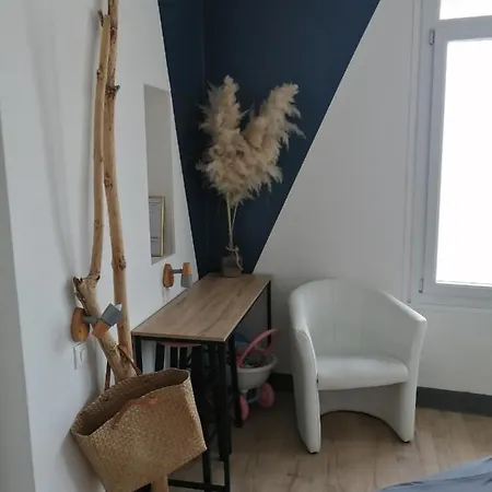 Cosy Ault